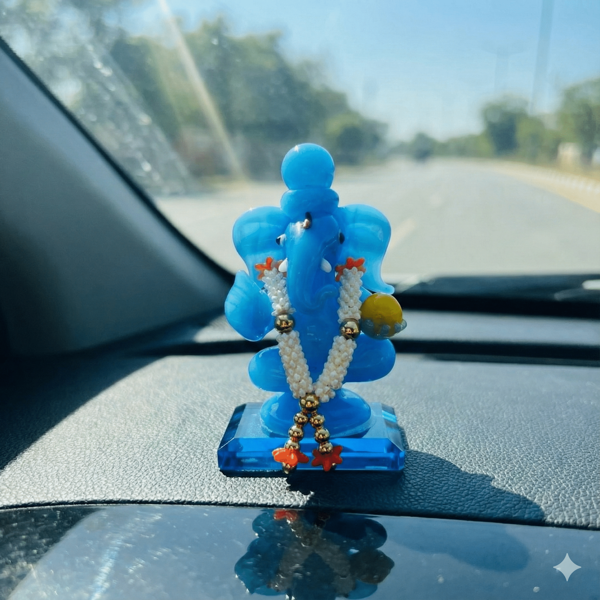Premium Blue Glass Ganesha Idol – Car Dashboard & Home Decor